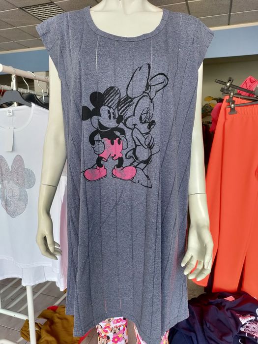 Vestido 4,50 Euros.                    Só para REVENDA