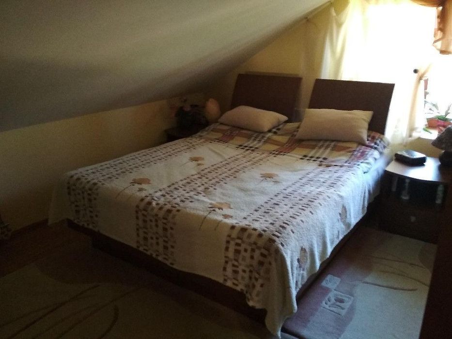 Продаж 6-ти кімнатної квартири у місті Ужгород.