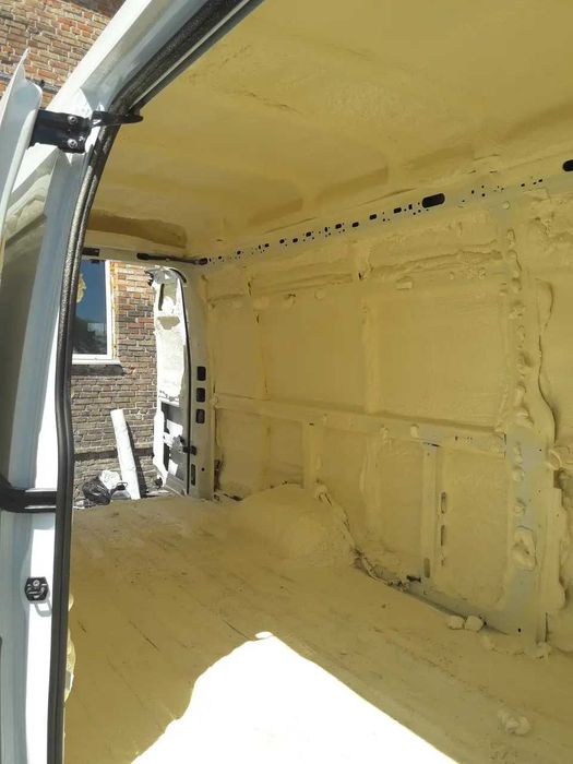 ППУ ТЕПЛОІЗОЛЯЦІЯ кабін автомобілів рефрежераторів, холодильних камер