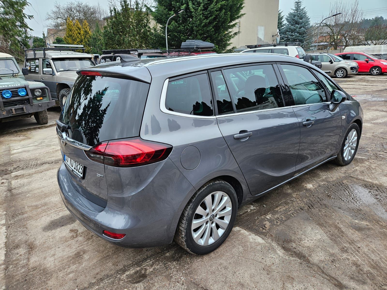 Opel Zafira 2016