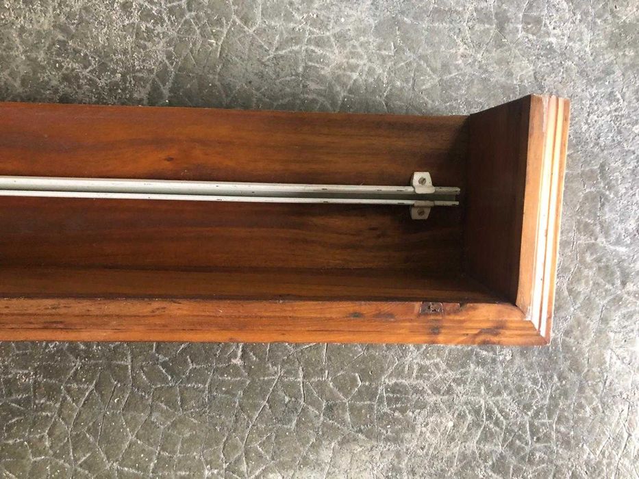 Sanefa para cortinas em madeira