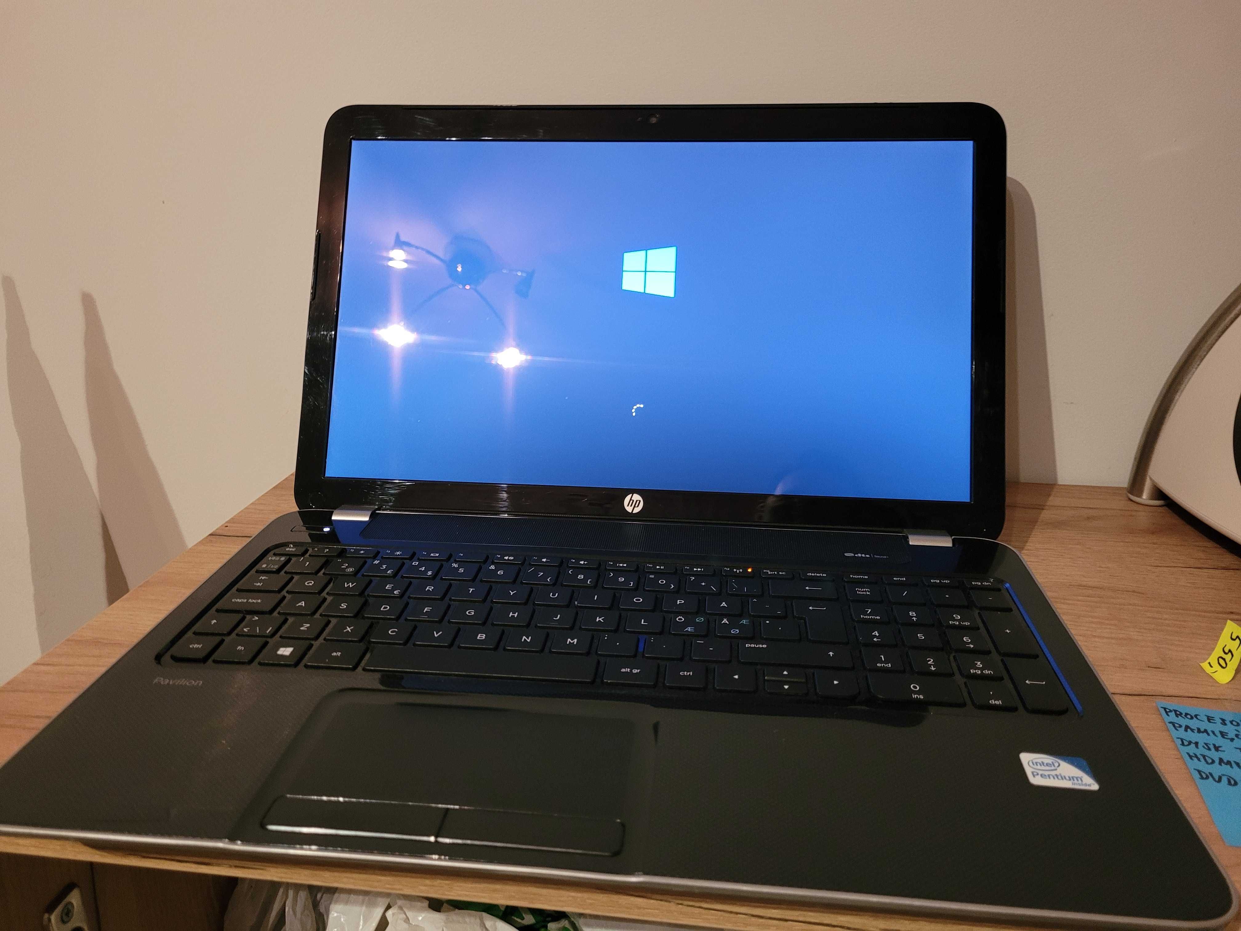 Laptop    HP    Pentium/8Gb/750Gb