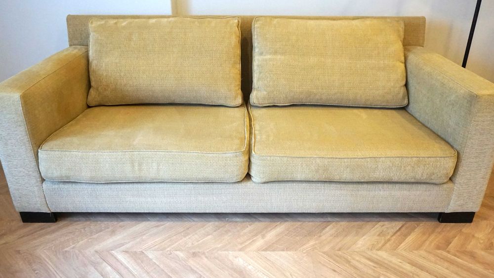 Bom Sofá da marca KA - Kilo Americano