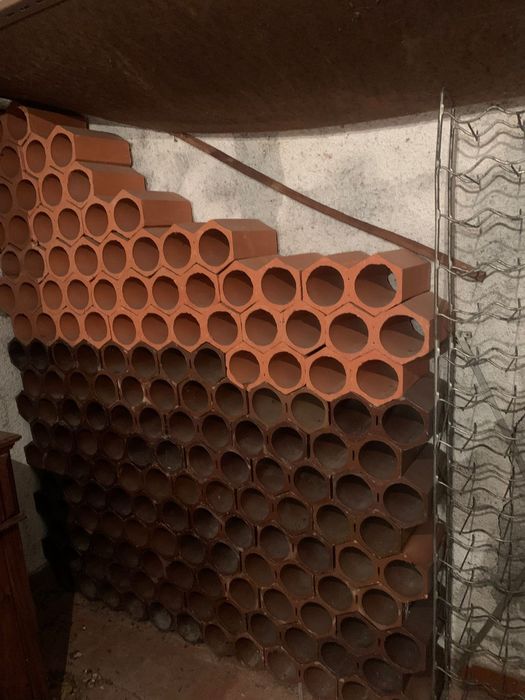 Tijoleiras de garrafeira