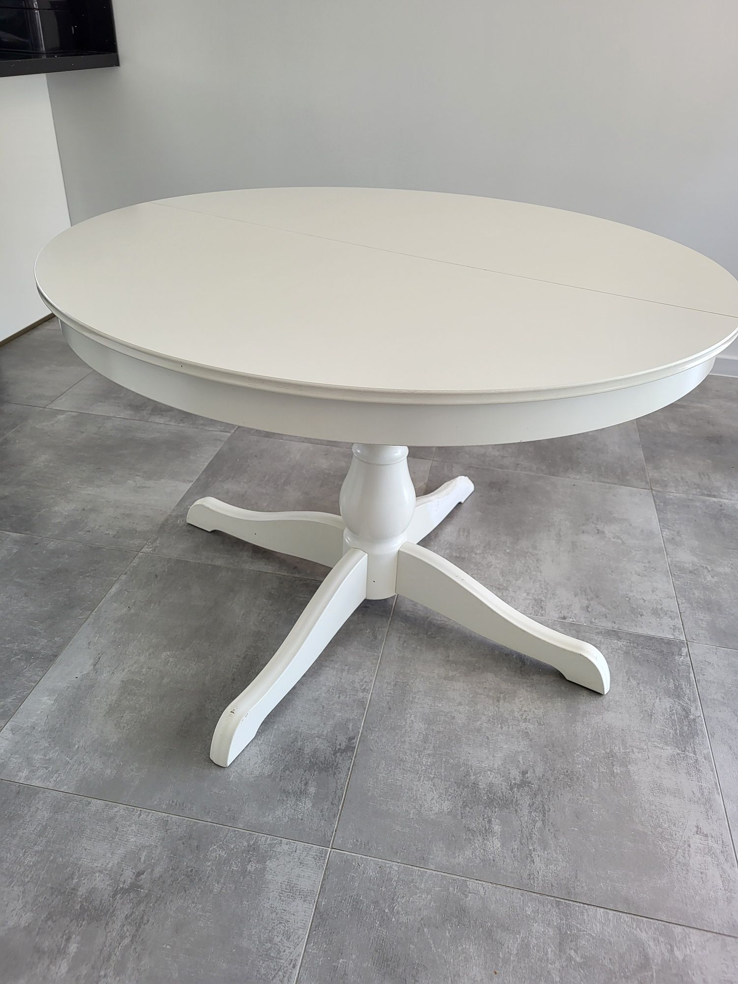 Sprzedam rozkladany stół ingatorp ikea