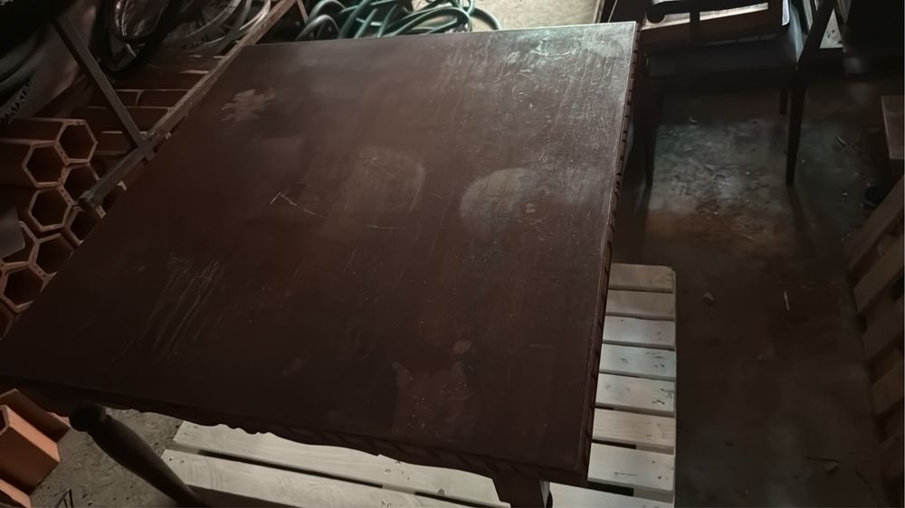 Mesa extensível 4 cadeiras 2 poltronas
