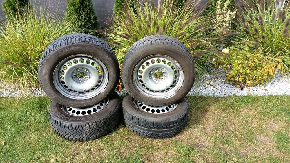 Koła zimowe felgi 16 5x112 et42 Mercedes E-klasa 225/55/16 stan bdb