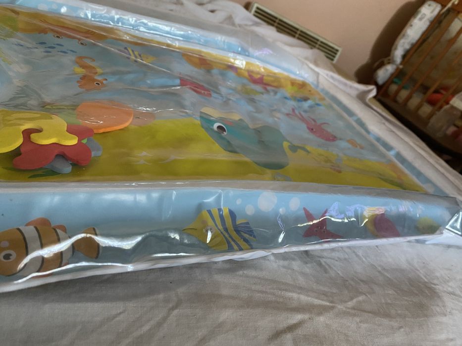 Водяний коврик для дітей