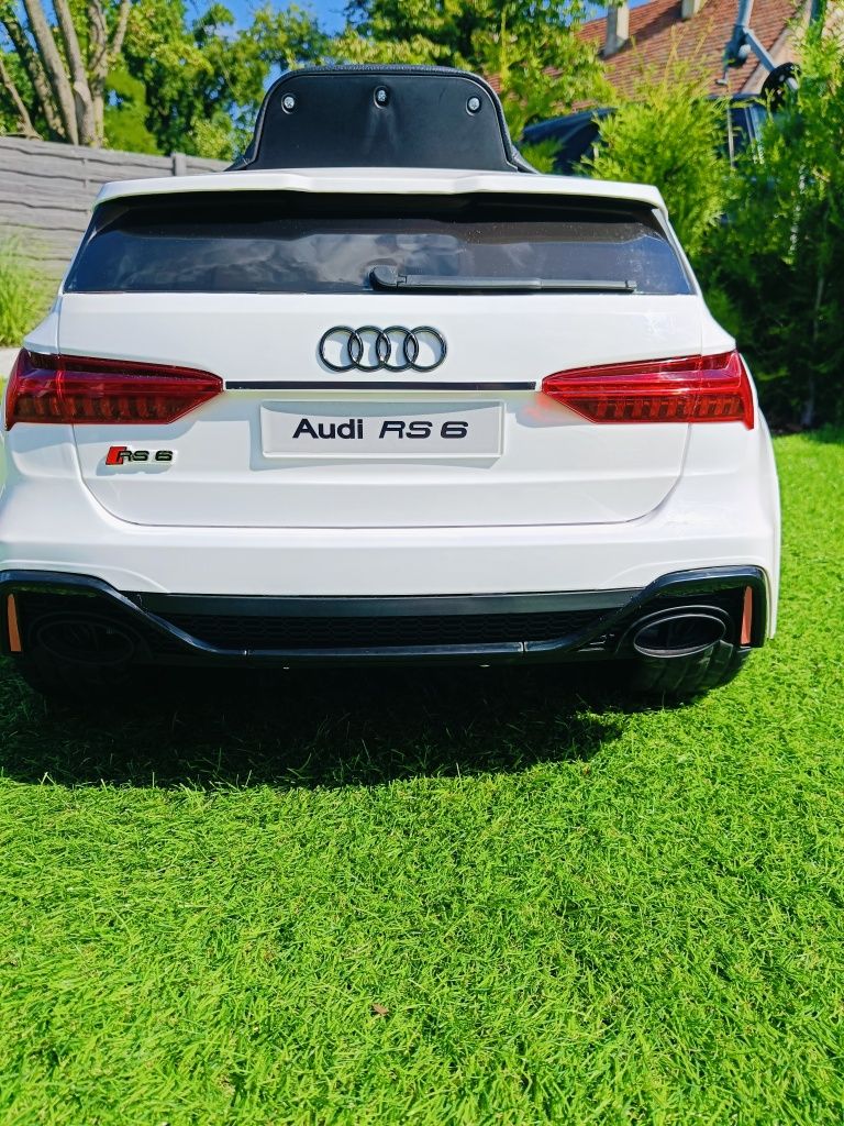 Samochód na akumulator Audi RS6