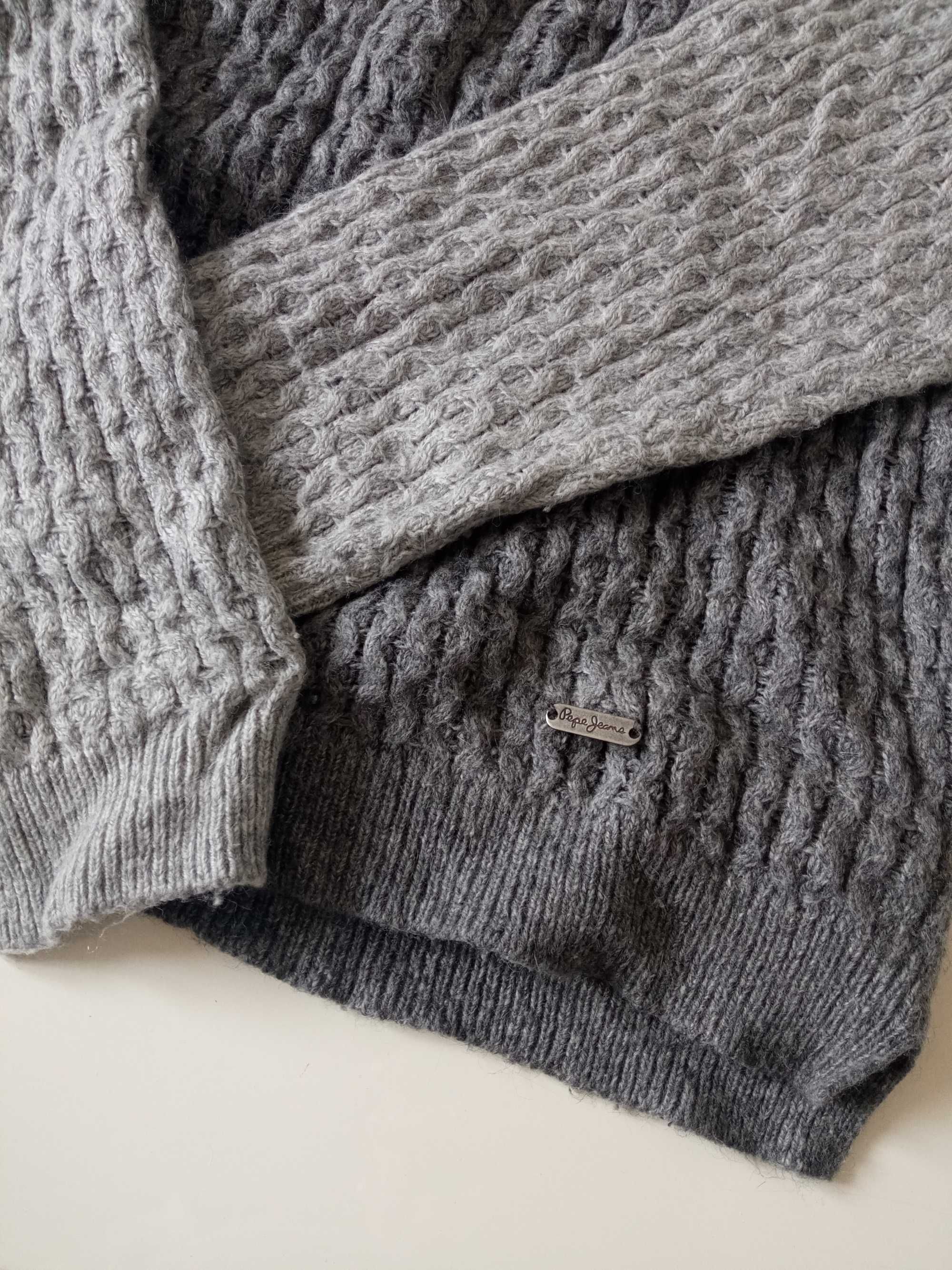 Pepe Jeans damski szary sweterek angora r M