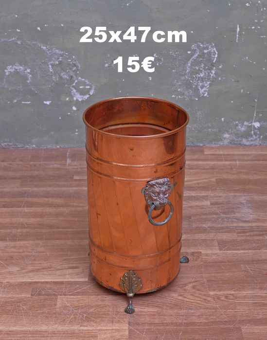 Chapeleiro cobre e latão vintage antiguidade
Recolher em Sacavém