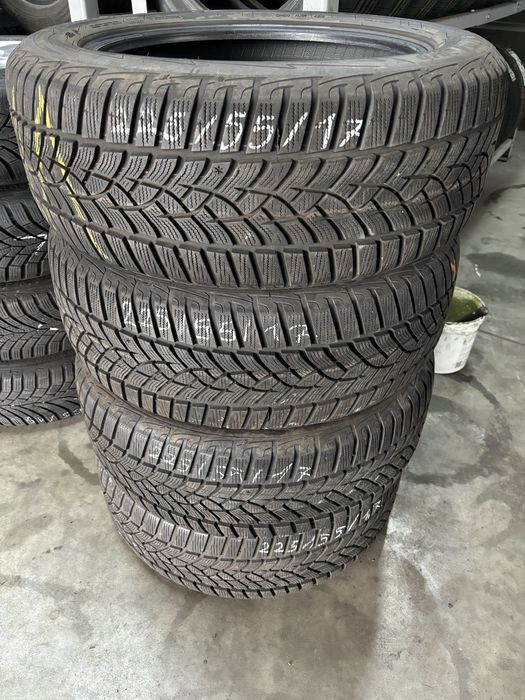 Opony zimowe 225/55/17 GOODYEAR