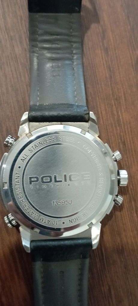 Relógio Police python