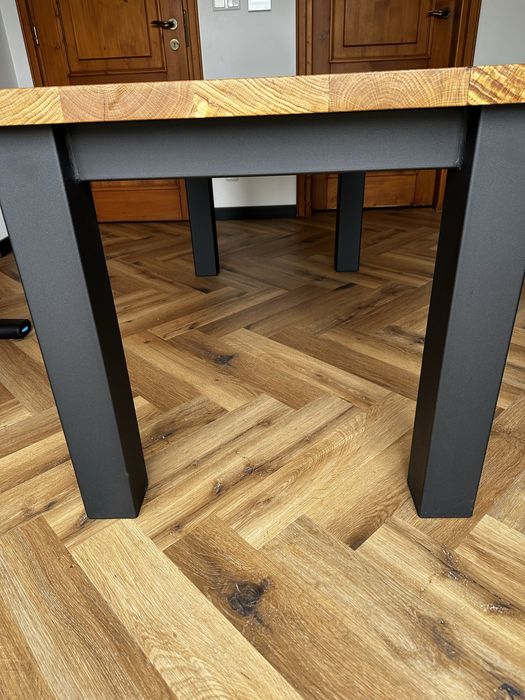 NOWY Stół dębowy z litego drewna  solidny, metalowe nogi loft