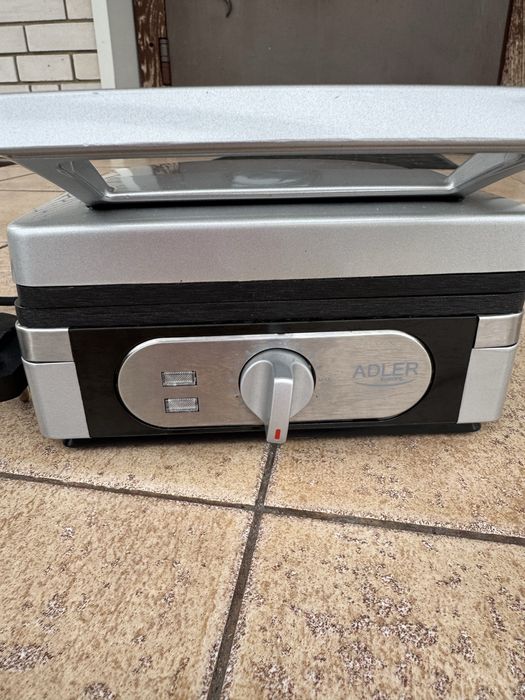 Вафельниця для бельгійських вафель