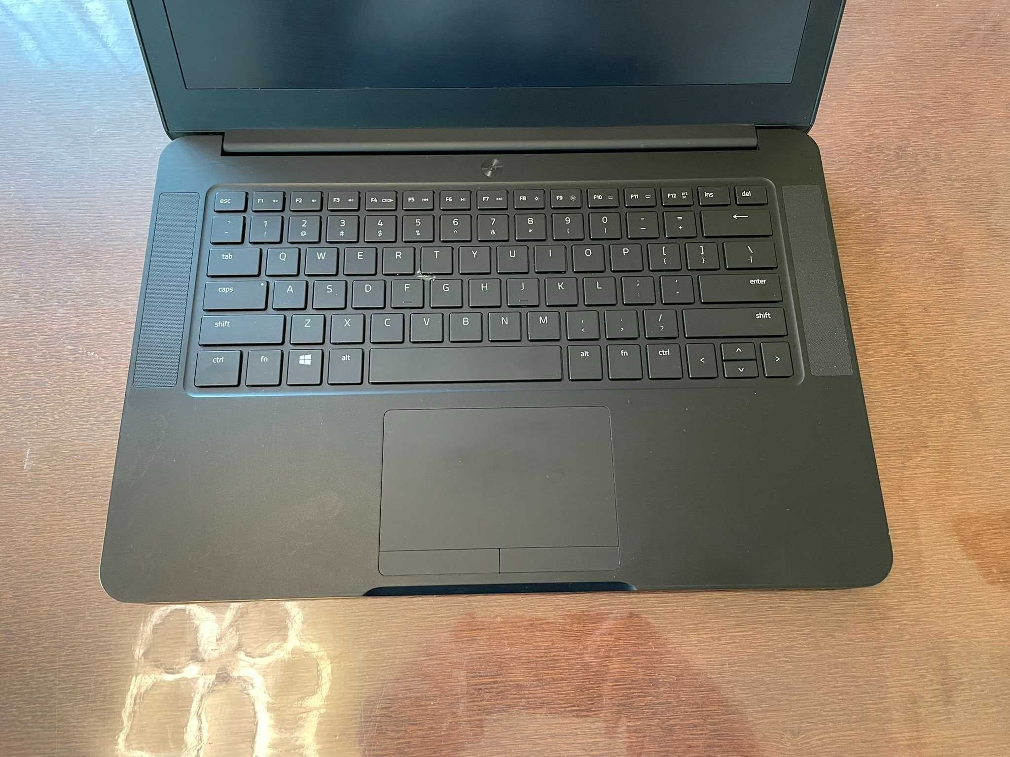 Ноутбук 14 FHD IPS Razer Blade 14 RZ09-0195 (I7-7700HQ/16/256/GTX1060)