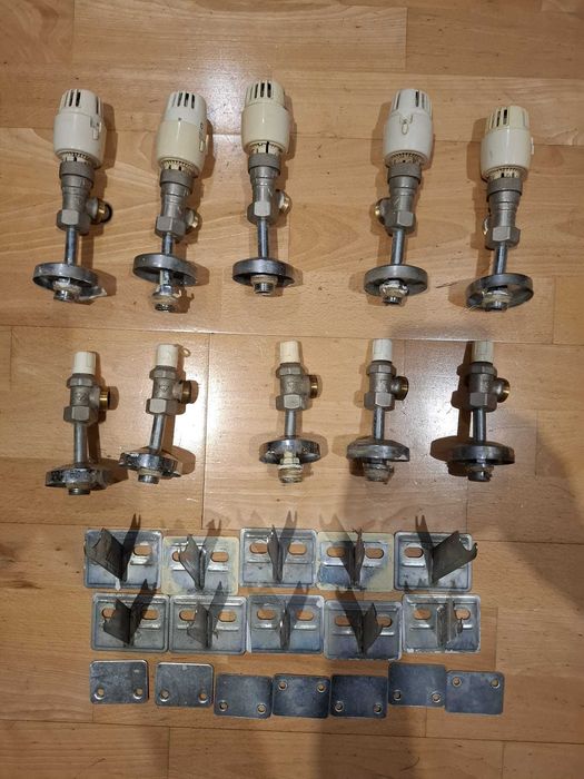 Radiadores de aquecimento central Roca