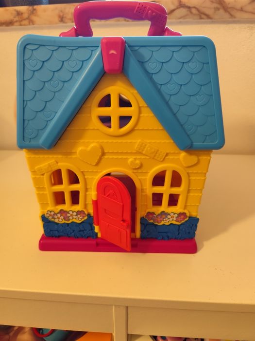 Vendo casa de bonecas