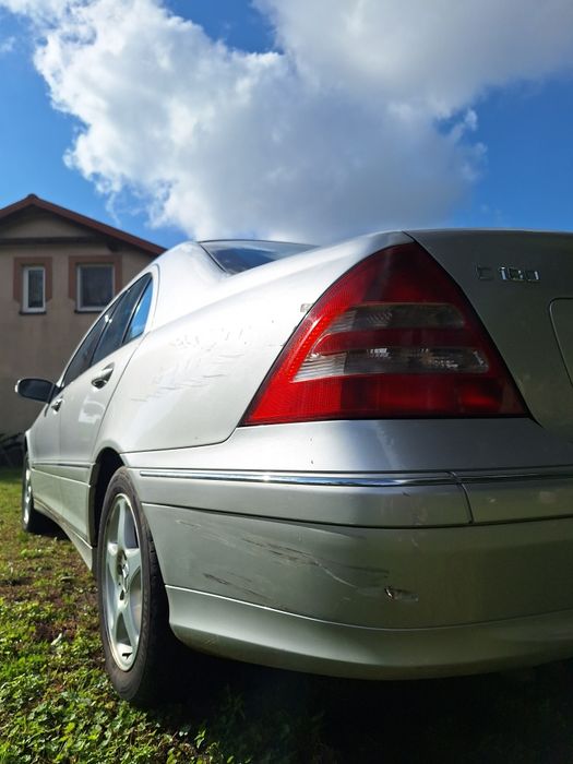 Mercedes c180 w203