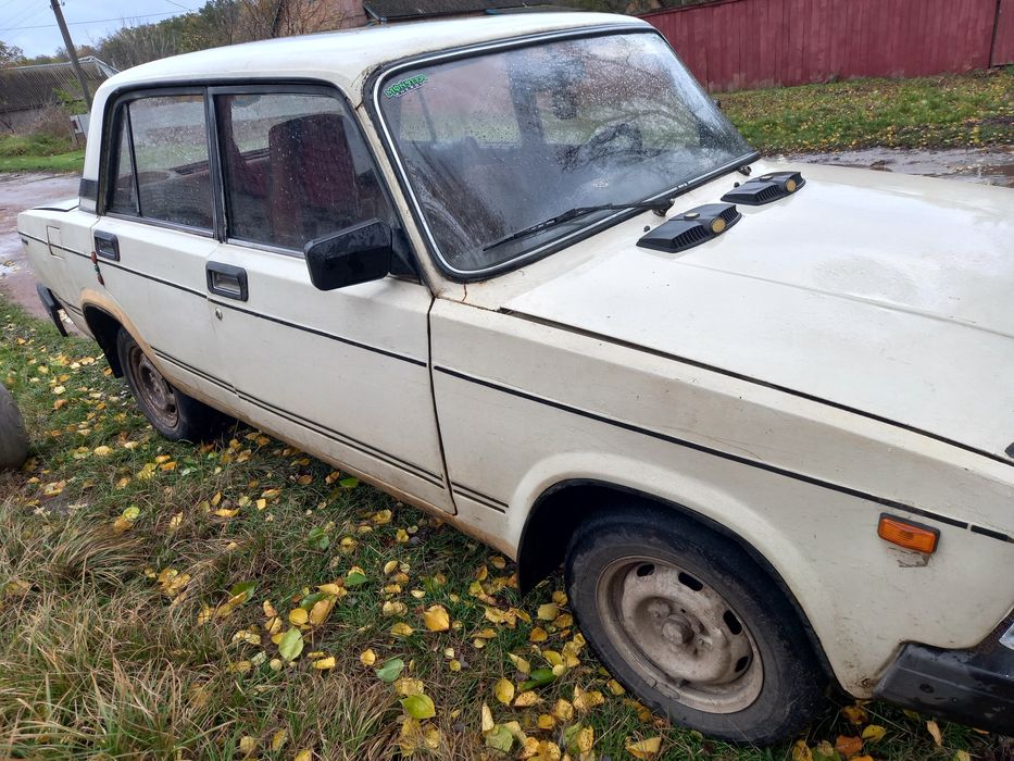 Ваз 2106 , газ вписаний. Ваз 2107 1996