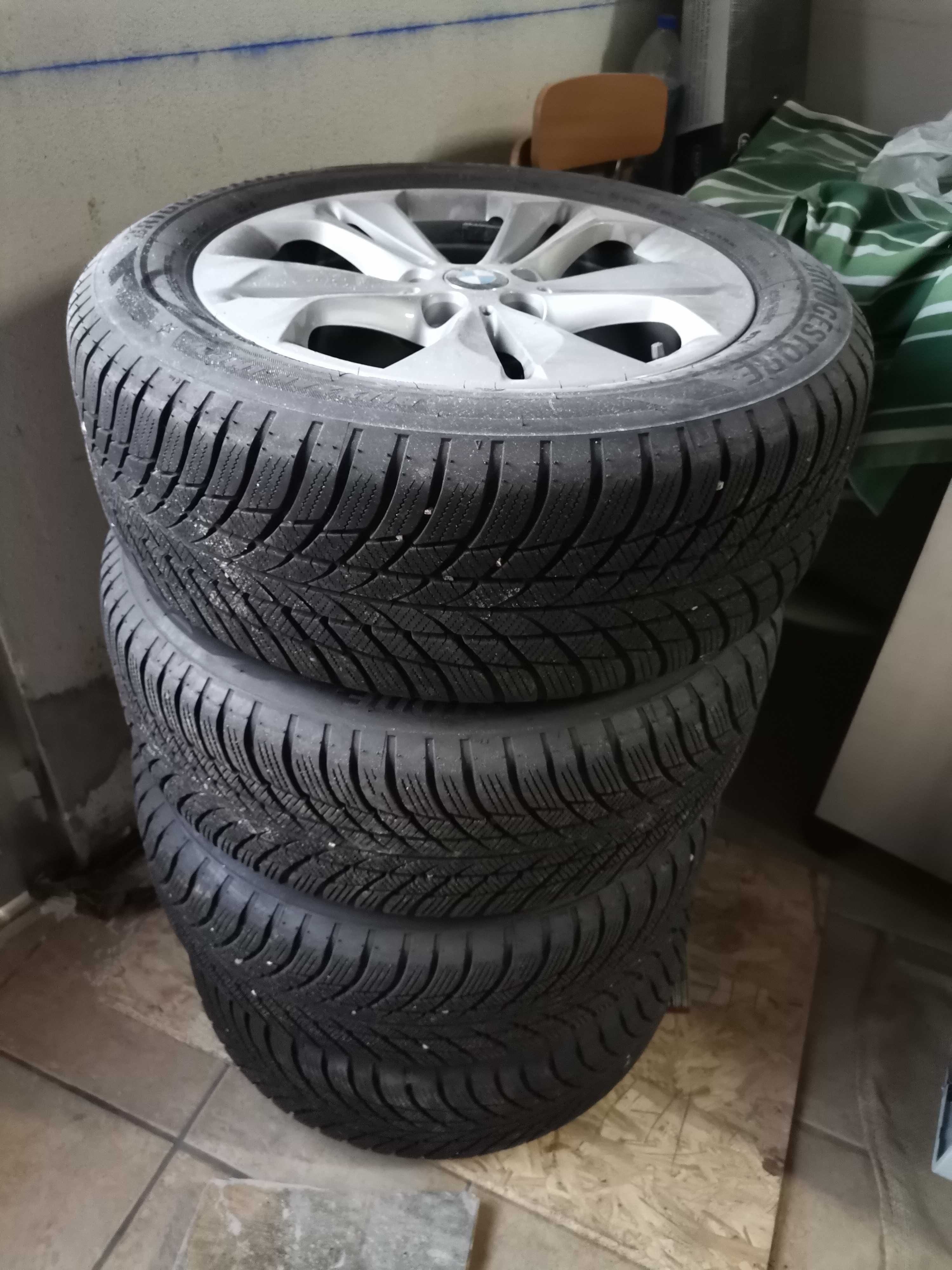 4 Pneus Bridgestone 205 e 4 jantes 17