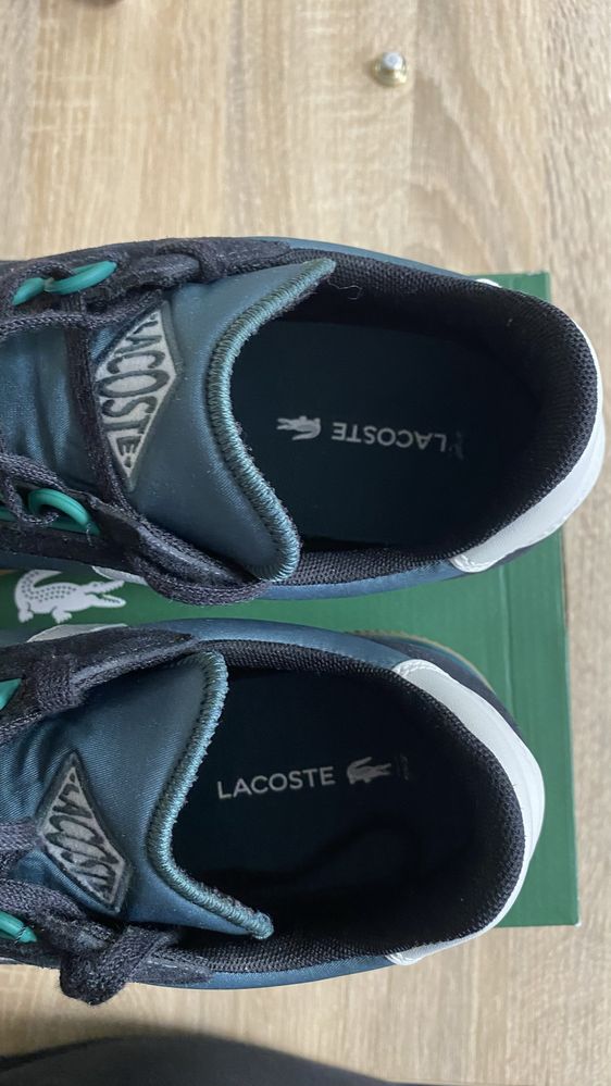 Lacoste кросівки