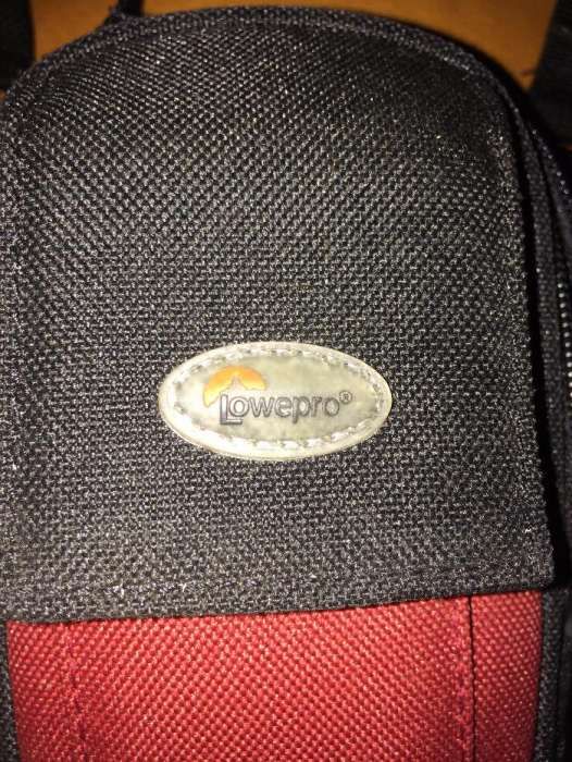 Bolsa para máquina fotográfica compacta Lowepro