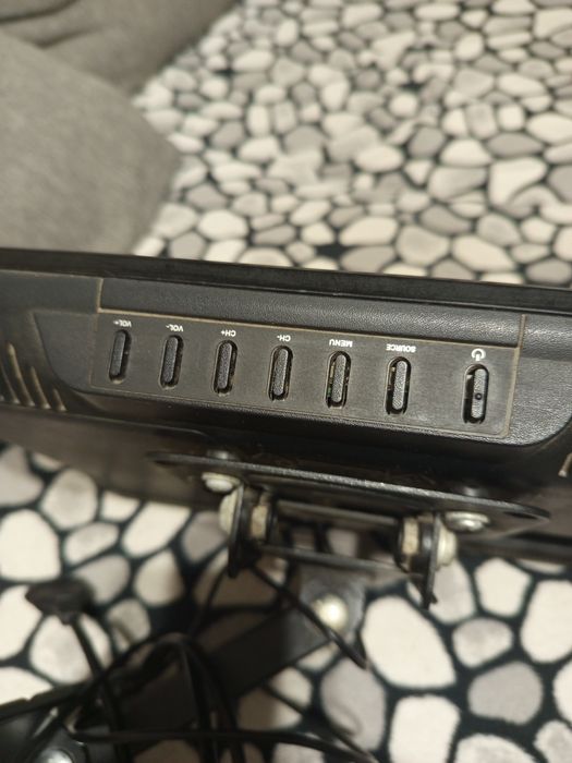 Телевизор Bravis