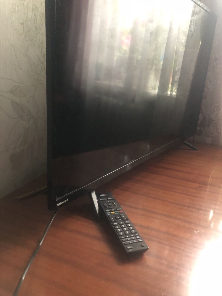 Продам телевизор Toshiba 40 дюймов