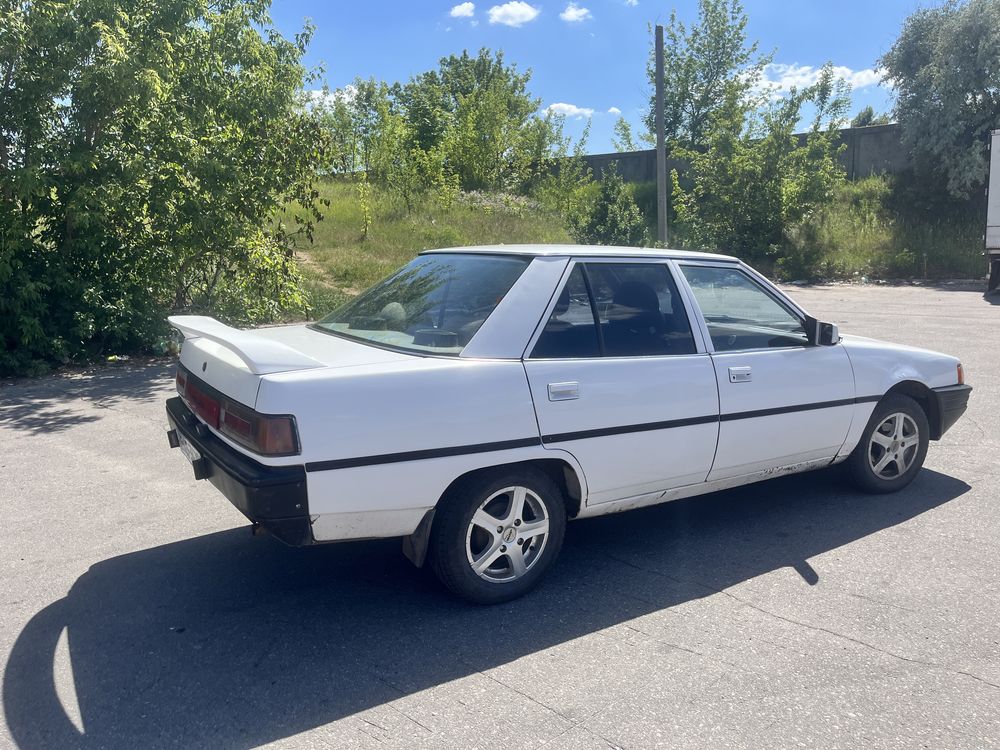 Mitsubishi Galant 1986 1.6
