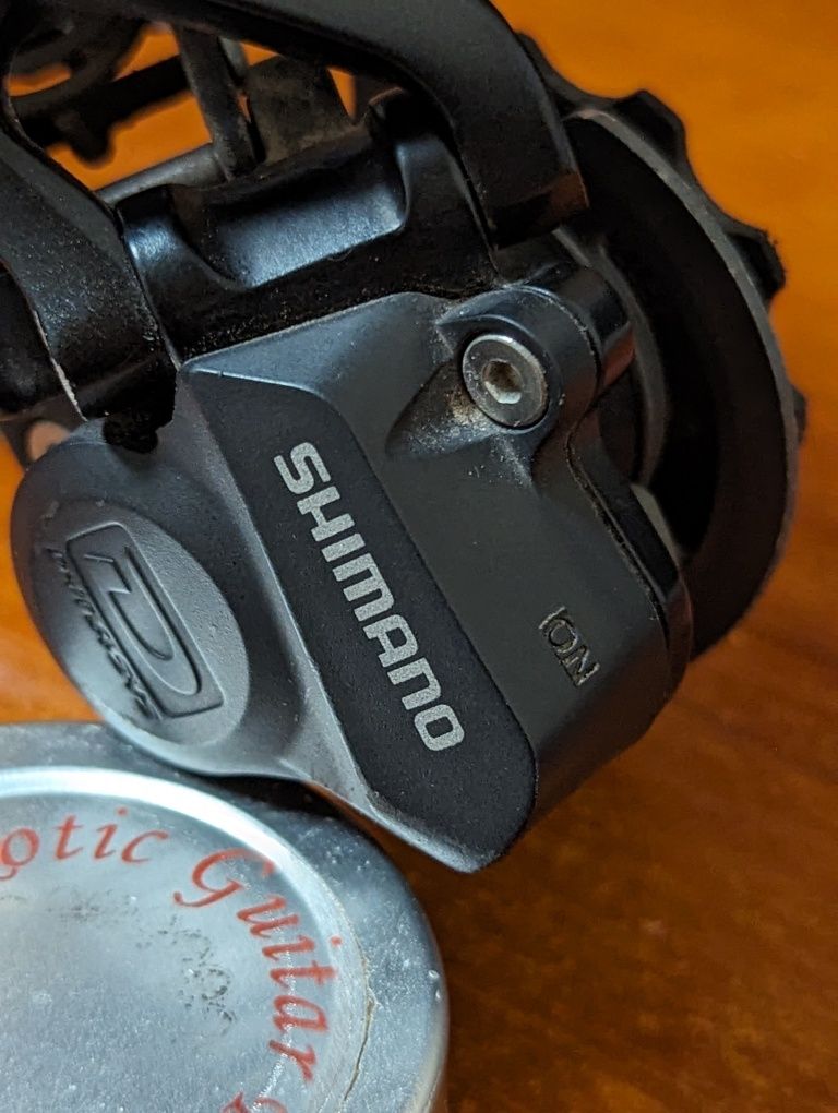 Задній перемикач 10 швидкостей shimano deore