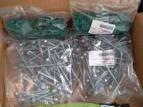 200 Parafusos auto perfurantes/roscante novos com tampas verdes