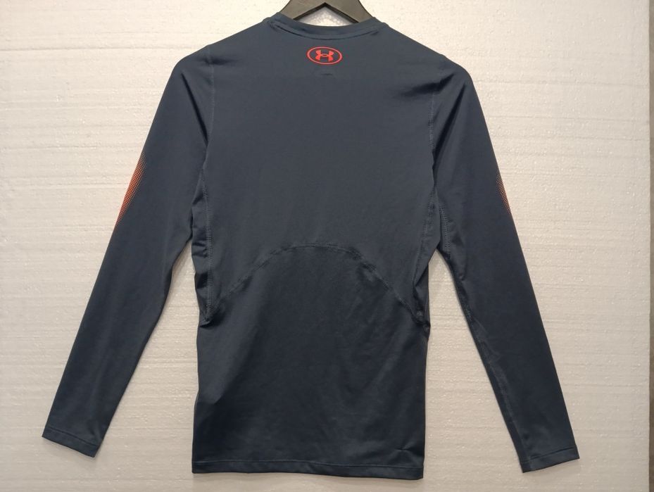 Новый лонгслив Under Armour HeatGear Novelty LS