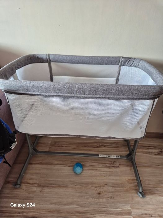 Łóżeczko przenośne