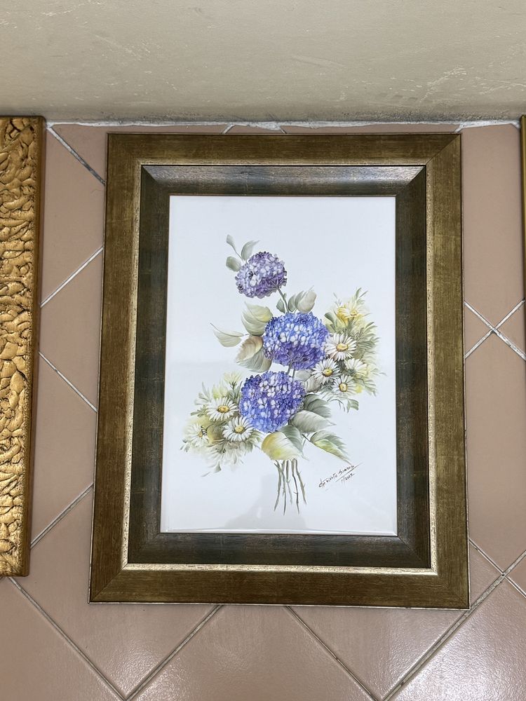 Quadros antigos e decorativos