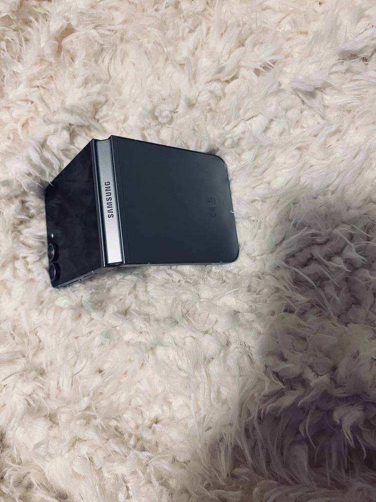 Samsung ZFlip 6 - Novo com Garantia