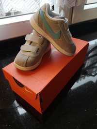 Buty NIKE dla malucha