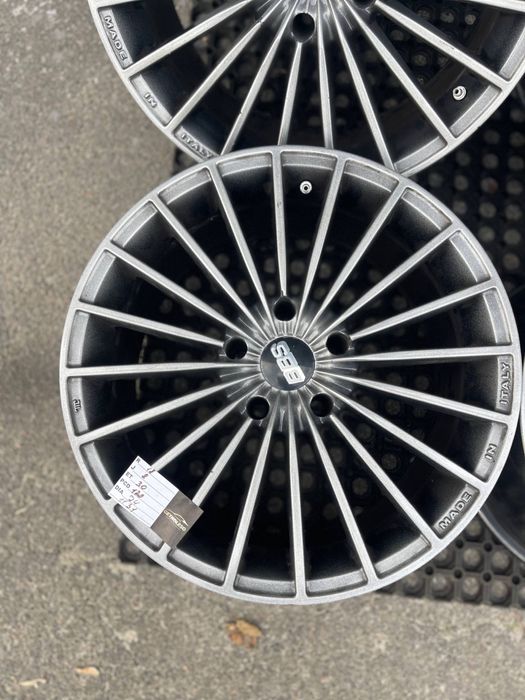 Диски 5/120 r18 BMW