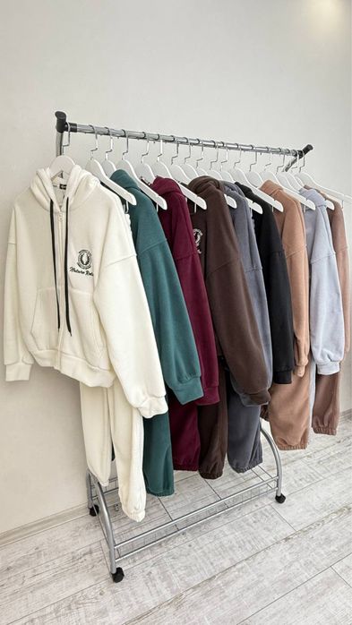 Женский теплый костюм флис 42-52 черный,шоколад Жіночий теплий костюм