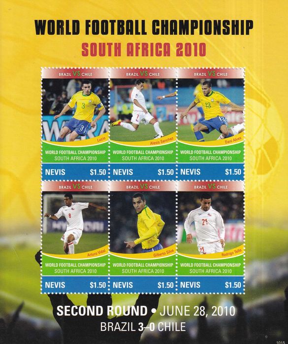 Nevis 2010 cena 7,90 zł kat.8€ - piłka nożna