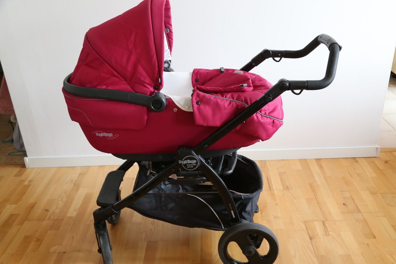 Wózek Peg Perego 3 w 1 + baza+fotelik