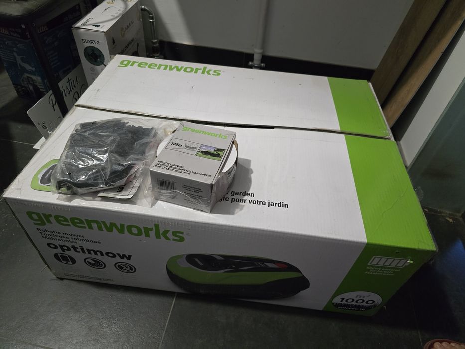 Greenworks OptiMow 10 GSM, 1000 m2 robot koszący