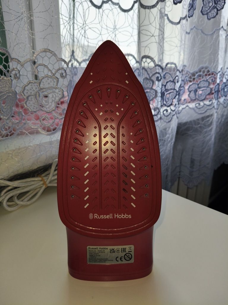 Żelazko Russell Hobbs 2400W na gwarancji