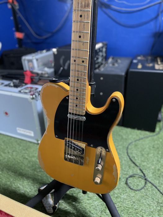 Vintage Icon V52MRBS Distressed Butterscotch