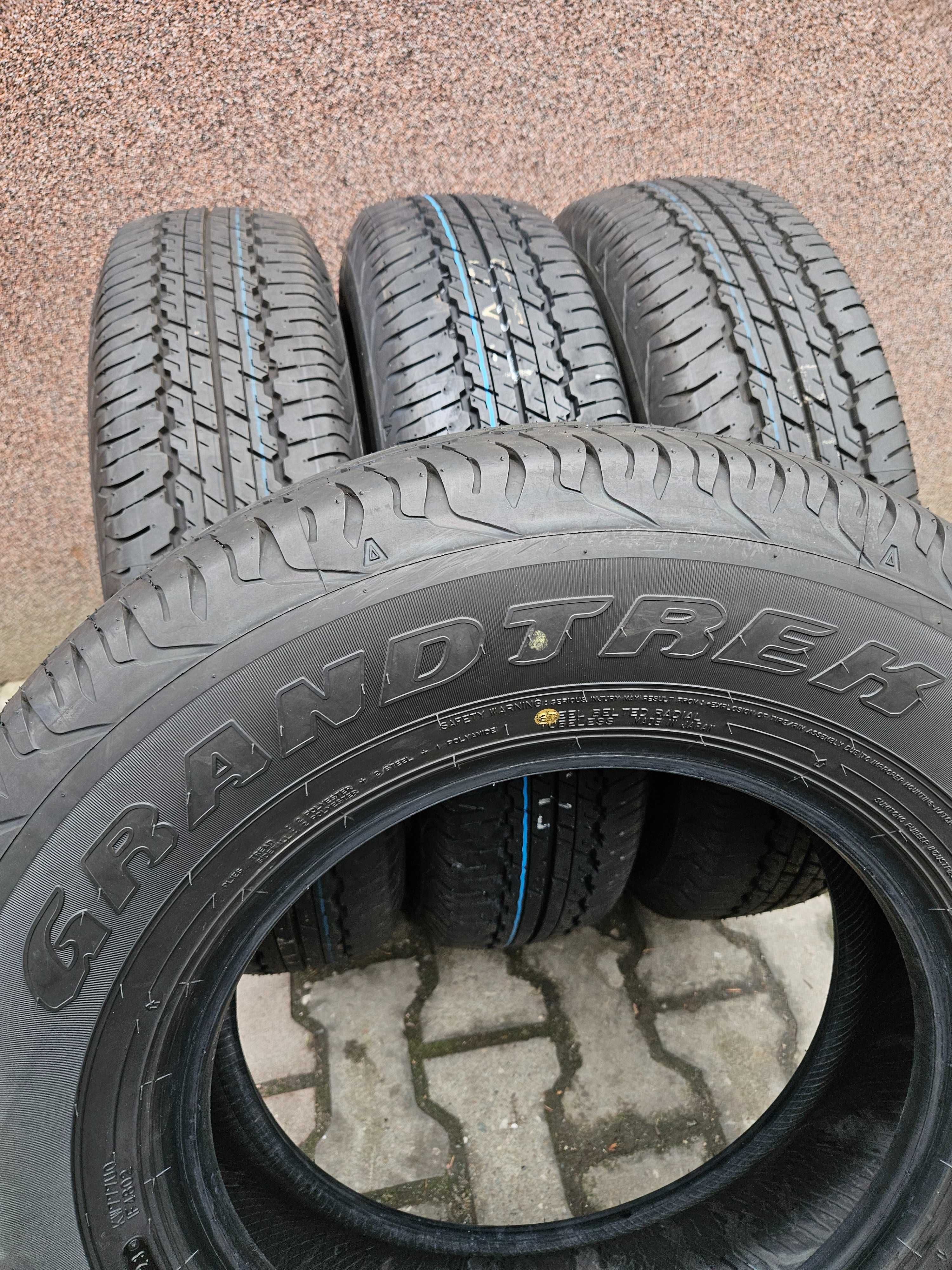 195/80R15 dunlop grandtrek at20