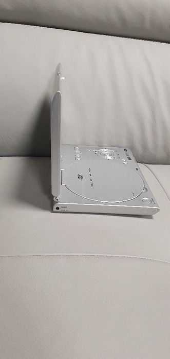 Dvd przenośne  bardzo dobry stan