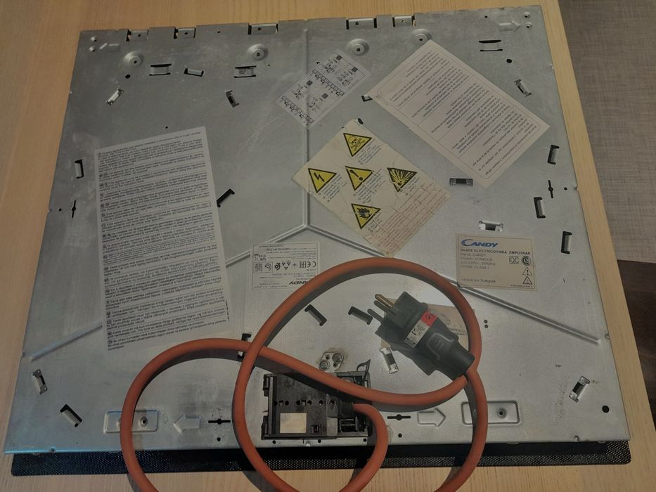 Placa Elétrica Candy 4 Zonas – Embutir