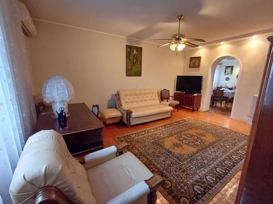 Продам дом с ремонтом 70 кв м на Береговой, участок 5соток Фрунзенский