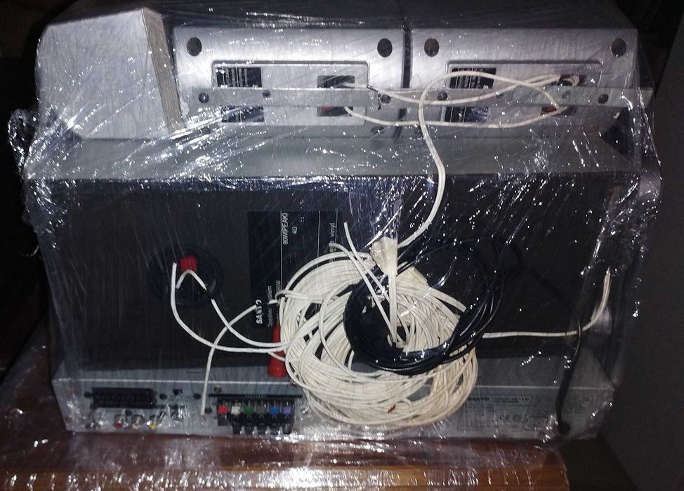 Amplificador 5.1 Sanyo Leitor DVD receptor radio FM