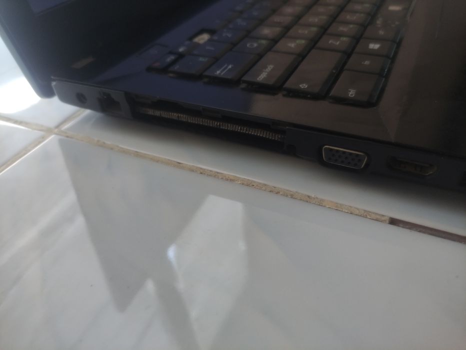 Asus p45vj,gt 635m 2gb,6 gb озу,робочий